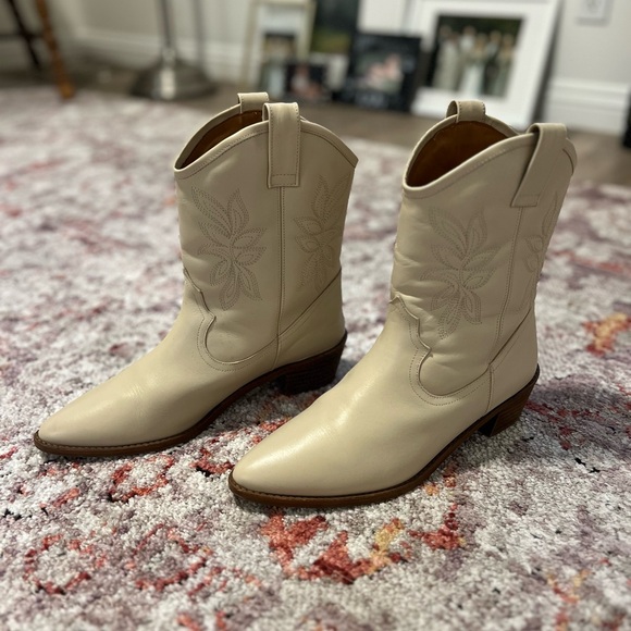 Sezane Penelope Boots - Picture 2 of 4